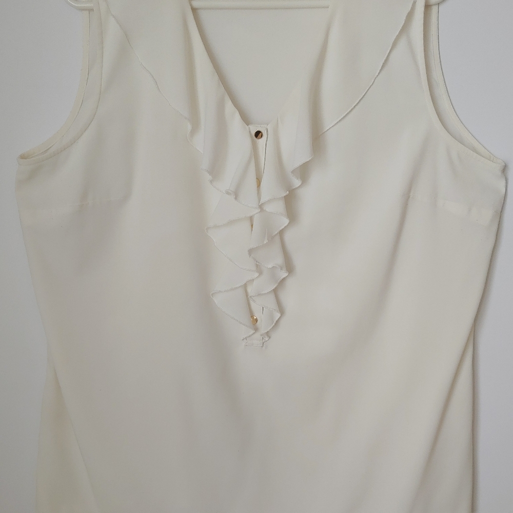 🔥Calvin Klein Women's blouse button ruffled front